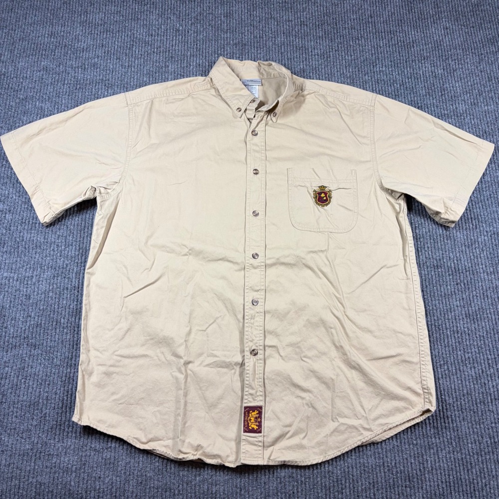 Walt Disney World Shirt Men's Large Tan Short Sleeve‎ Button Down Mickey Crest
